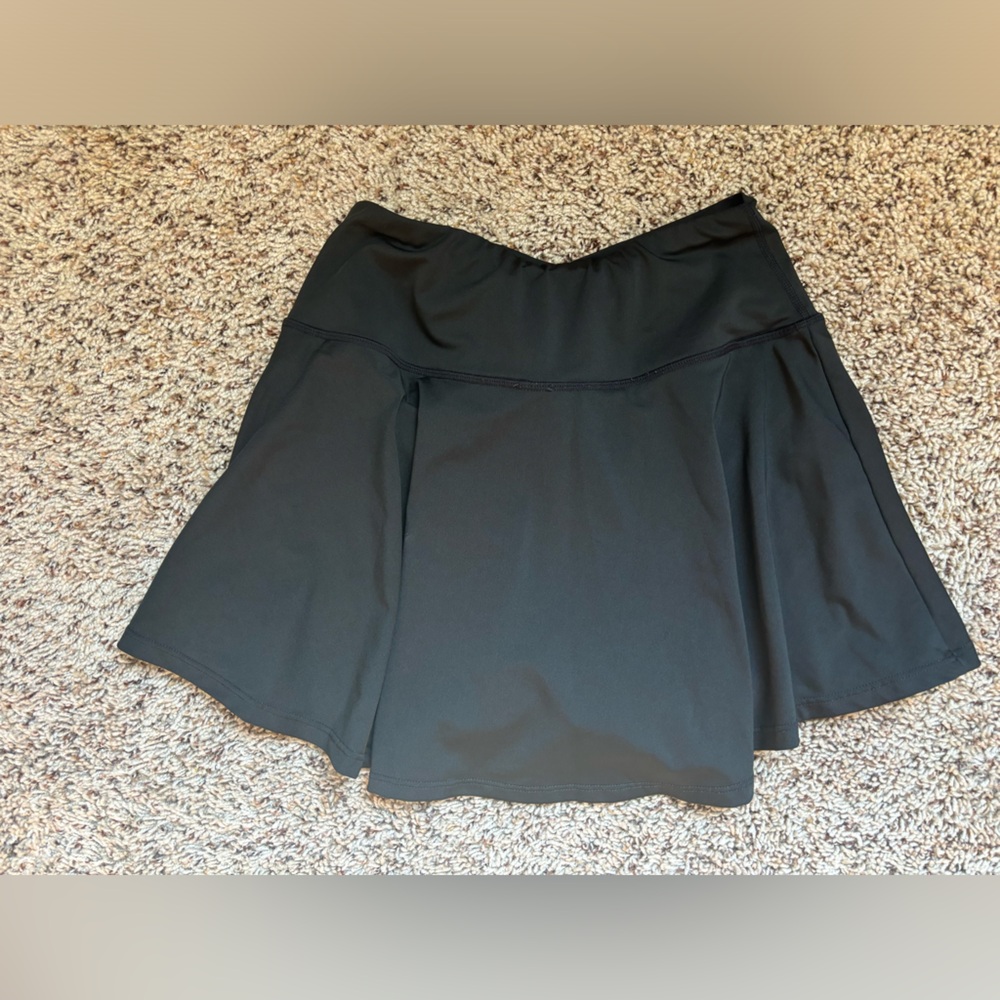 Black SKORTS size small